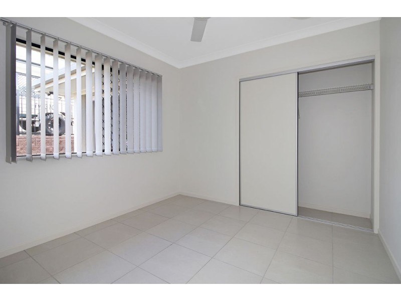 54 MCFARLANE DRIVE, Kanimbla QLD 4870