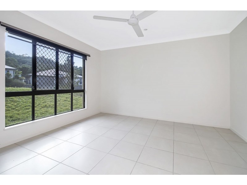 54 MCFARLANE DRIVE, Kanimbla QLD 4870