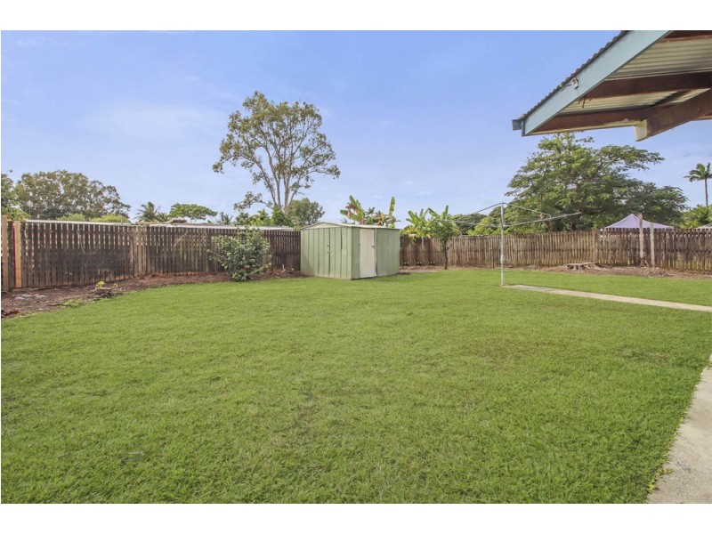 60 Jensen Street, Manoora QLD 4870