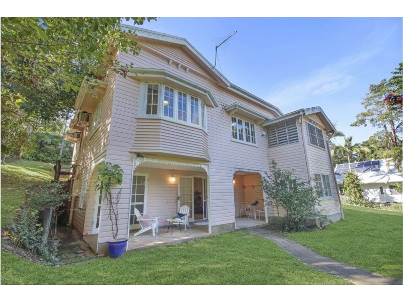 7 Stuart Street, Edge Hill QLD 4870