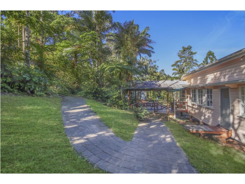 7 Stuart Street, Edge Hill QLD 4870