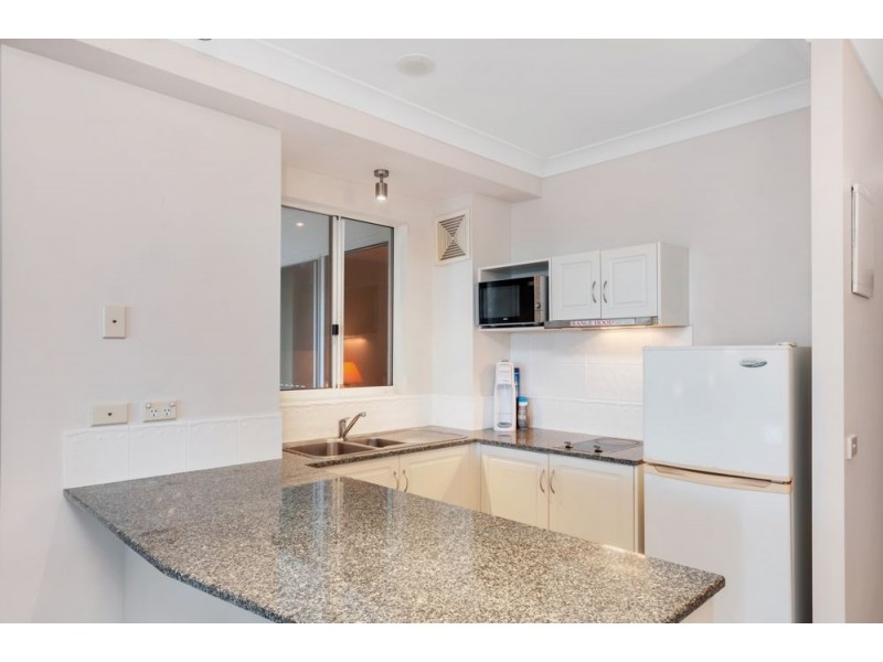 3011 & 3012/139 Williams Esplanade, Palm Cove QLD 4879