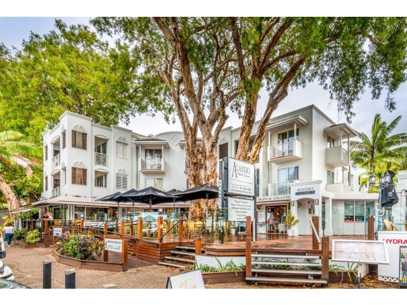 3011 & 3012/139 Williams Esplanade, Palm Cove QLD 4879