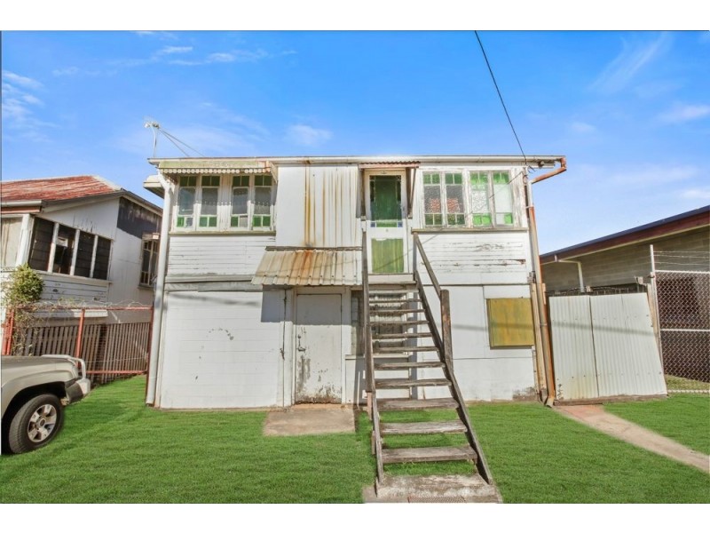 9 Maranoa Street, Parramatta Park QLD 4870