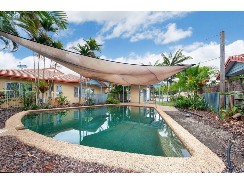 24/2-5 Marella Close, Manoora QLD 4870