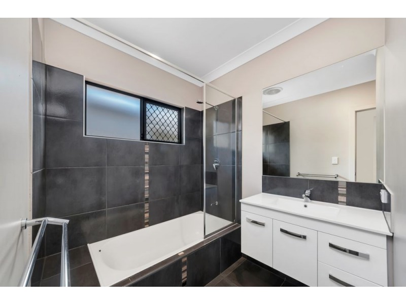 14 Midship Street, Trinity Beach QLD 4879