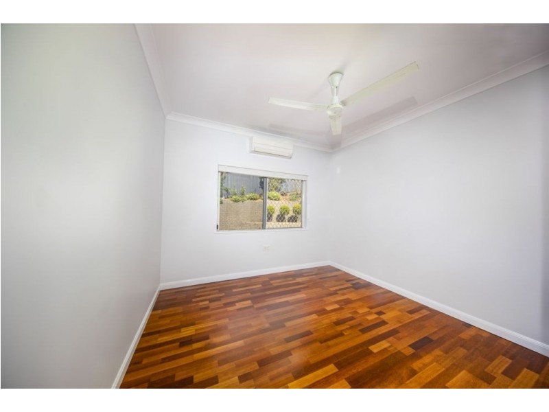 15 Trundle Terrace, Whitfield QLD 4870