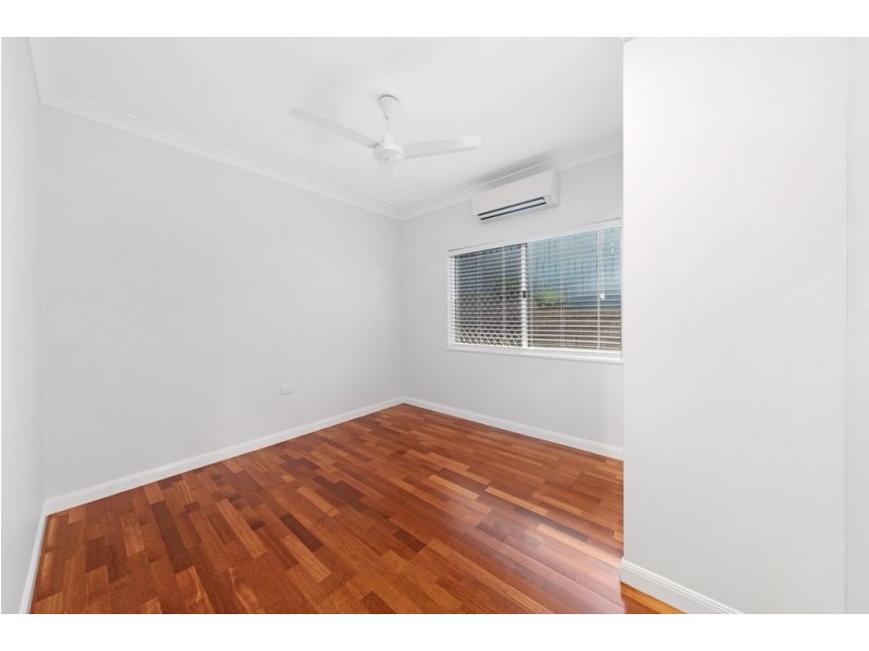 15 Trundle Terrace, Whitfield QLD 4870