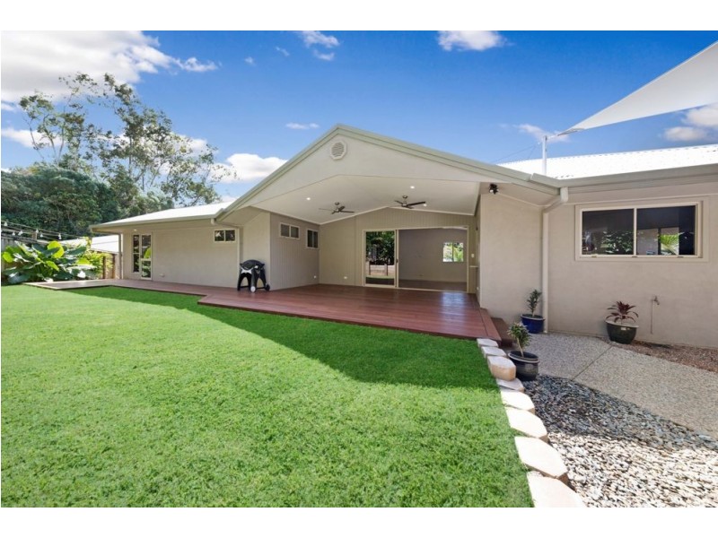 4 Palmer Rise, Brinsmead QLD 4870