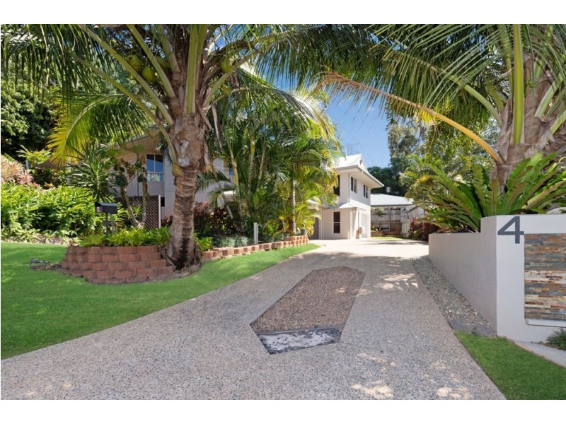4 Palmer Rise, Brinsmead QLD 4870