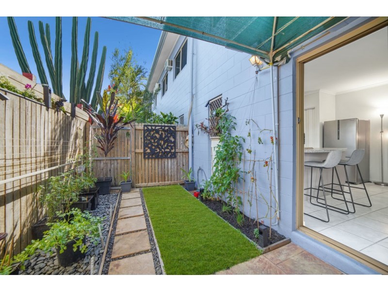 5/25 Rutherford Street, Yorkeys Knob QLD 4878