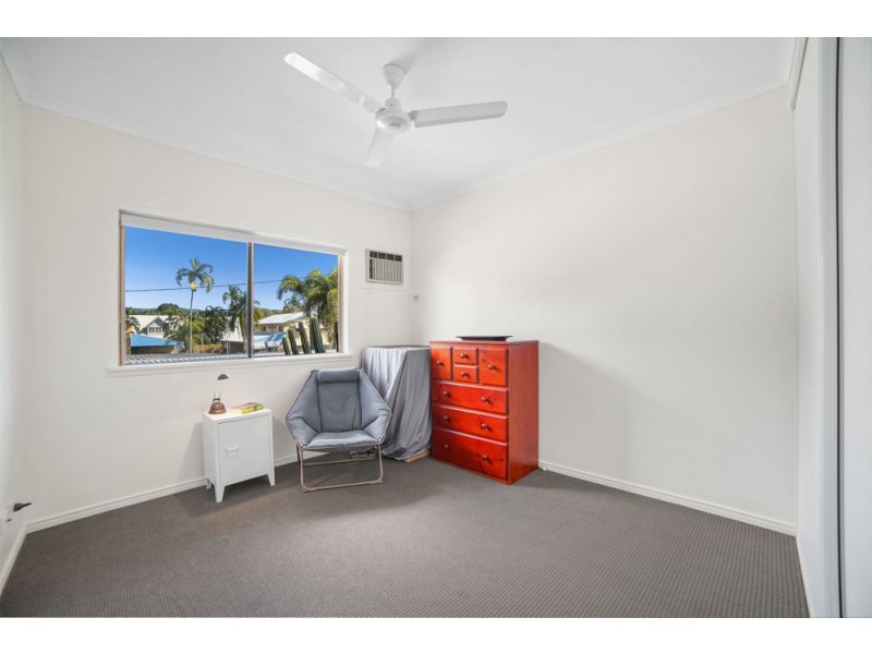 5/25 Rutherford Street, Yorkeys Knob QLD 4878