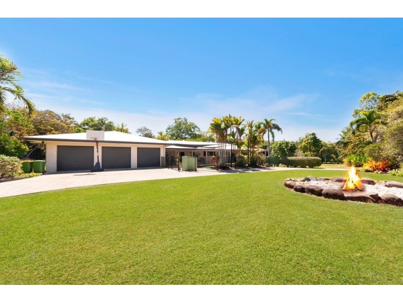14-16 Forrester Street, Clifton Beach QLD 4879