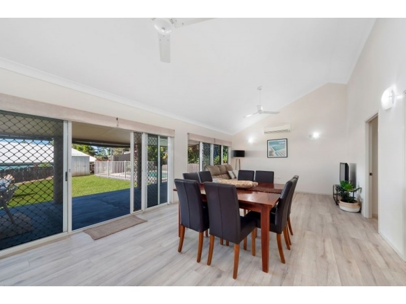 13 Barcoo Close, Bentley Park QLD 4869