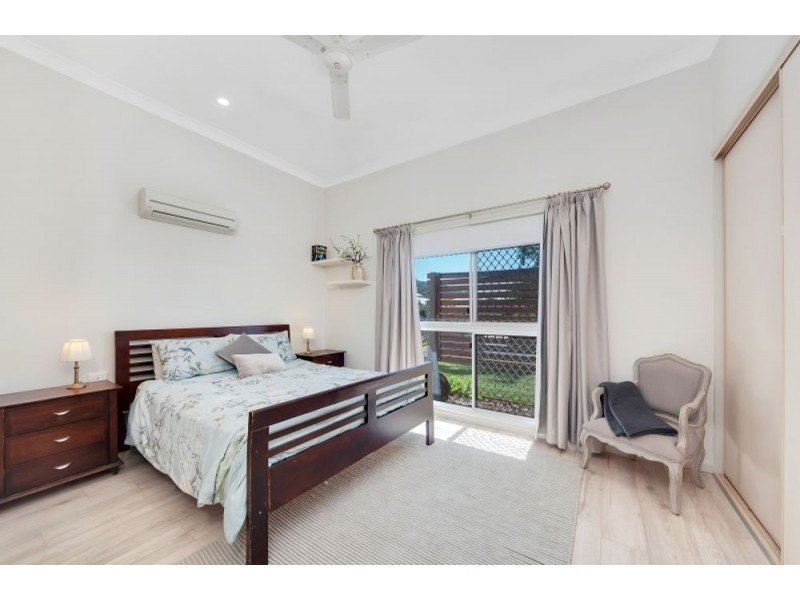 13 Barcoo Close, Bentley Park QLD 4869
