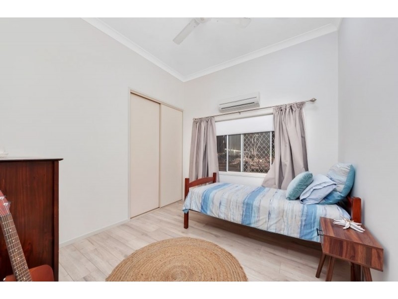 13 Barcoo Close, Bentley Park QLD 4869