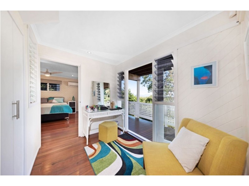7 Aldinga Close, Whitfield QLD 4870