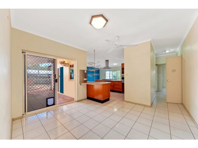 6 Dorunda Street, Mount Sheridan QLD 4868