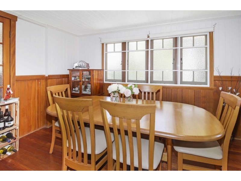 307 Pease Street, Edge Hill QLD 4870