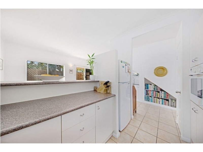 20/34-40 Lily Street, Cairns North QLD 4870