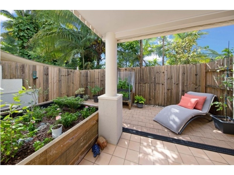 20/34-40 Lily Street, Cairns North QLD 4870