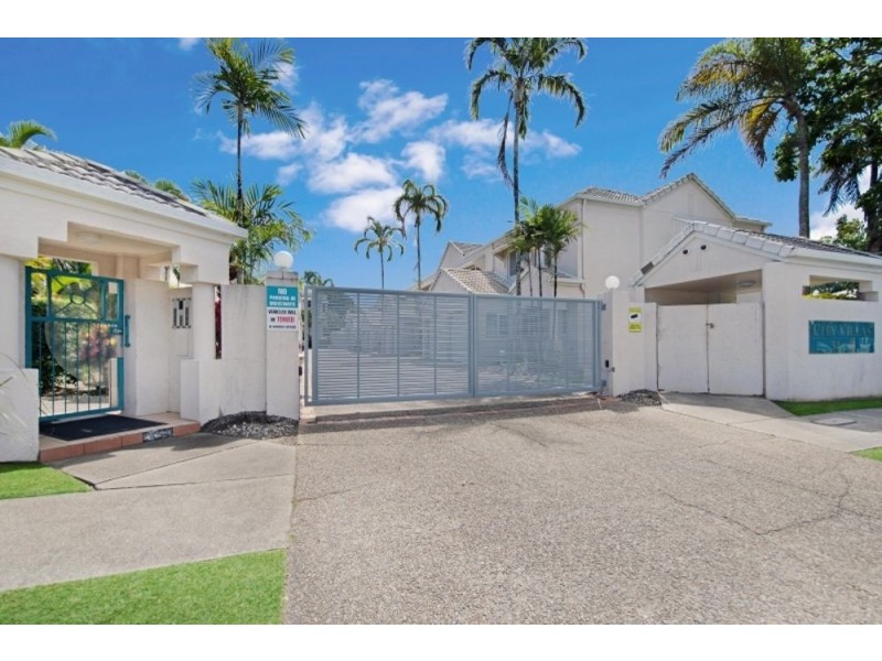 20/34-40 Lily Street, Cairns North QLD 4870