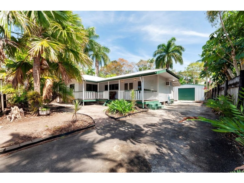 20 Hudson Street, Whitfield QLD 4870