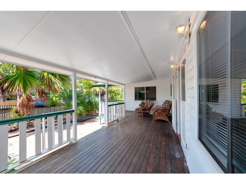 20 Hudson Street, Whitfield QLD 4870
