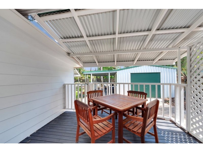 20 Hudson Street, Whitfield QLD 4870