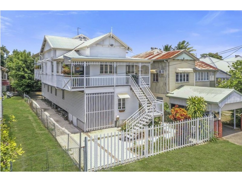 13 Victoria Street, Parramatta Park QLD 4870