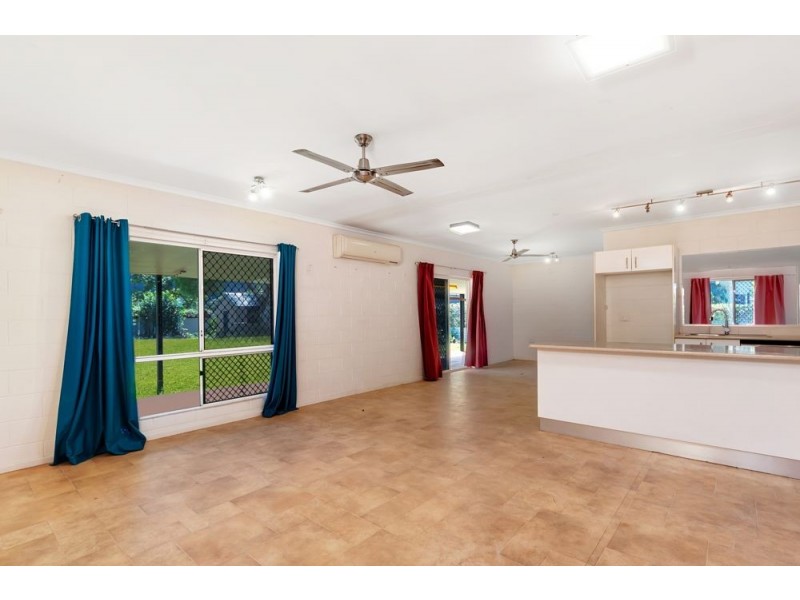23 Bathurst Drive, Bentley Park QLD 4869