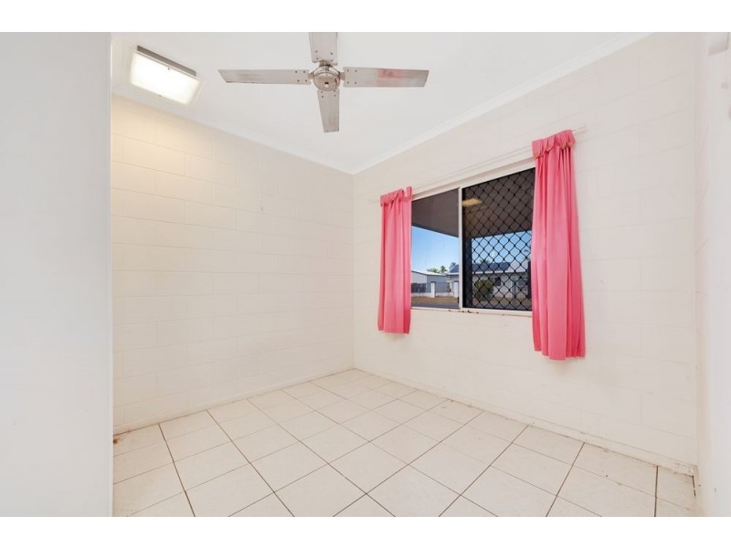 23 Bathurst Drive, Bentley Park QLD 4869