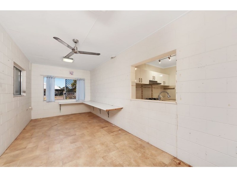 23 Bathurst Drive, Bentley Park QLD 4869