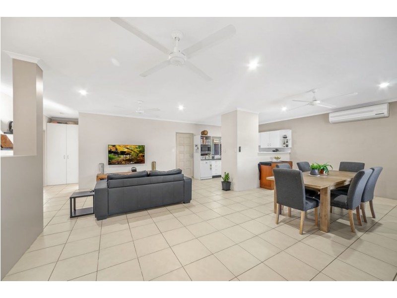 15 Royal Saxon Close, Mount Sheridan QLD 4868