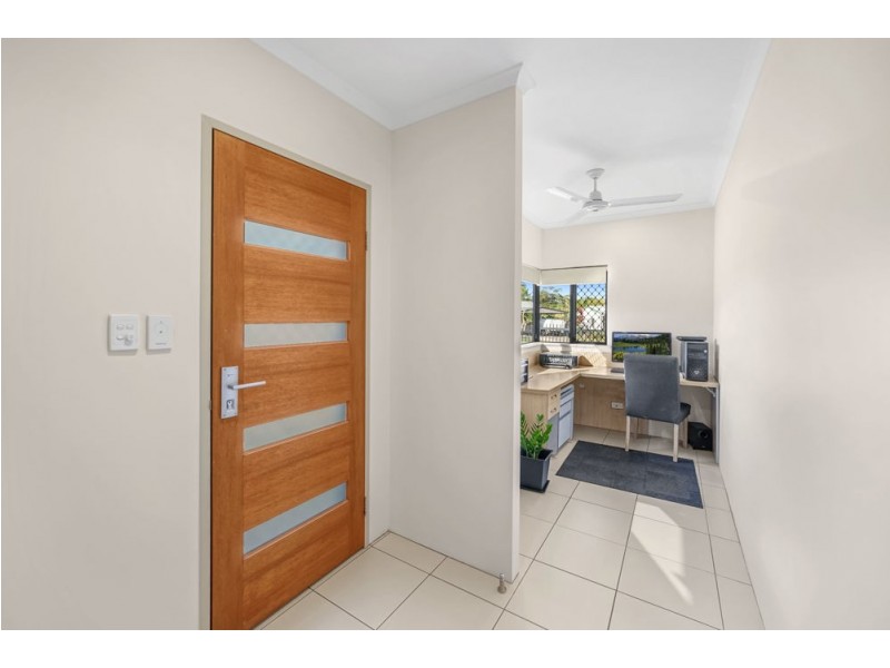 15 Royal Saxon Close, Mount Sheridan QLD 4868