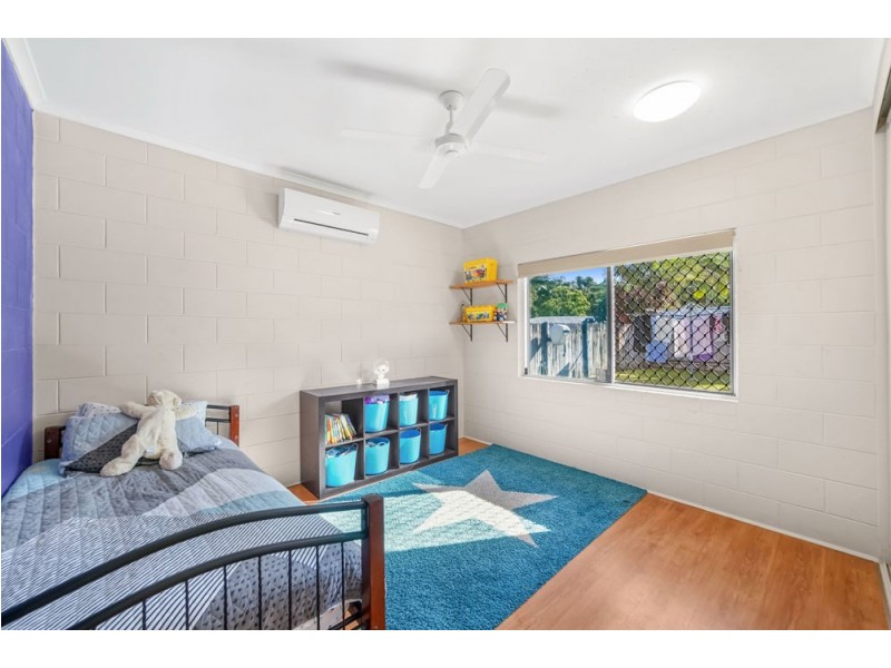 15 Royal Saxon Close, Mount Sheridan QLD 4868