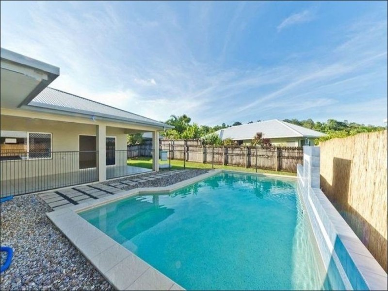6 Elphinstone Street, Kanimbla QLD 4870