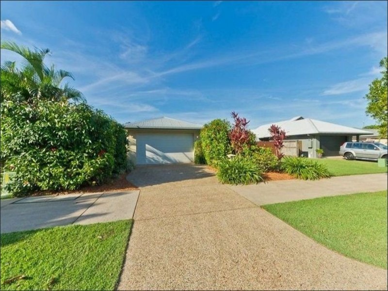 6 Elphinstone Street, Kanimbla QLD 4870