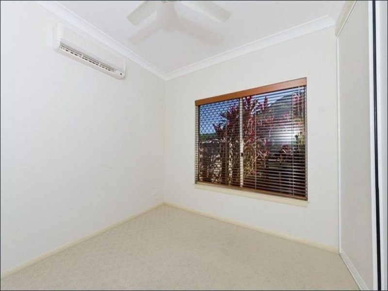 6 Elphinstone Street, Kanimbla QLD 4870