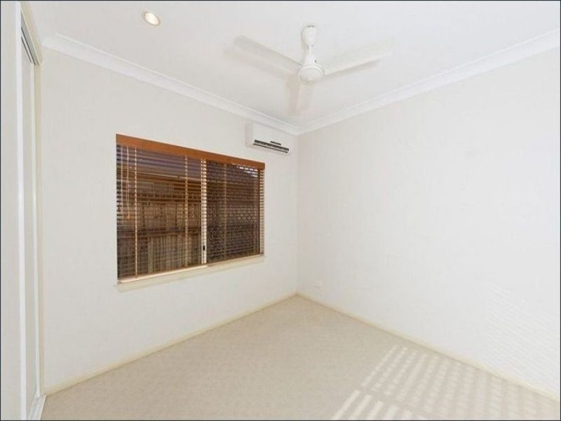 6 Elphinstone Street, Kanimbla QLD 4870