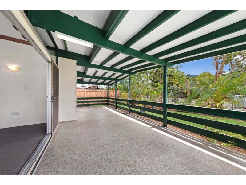 185 Greenslopes Street, Edge Hill QLD 4870