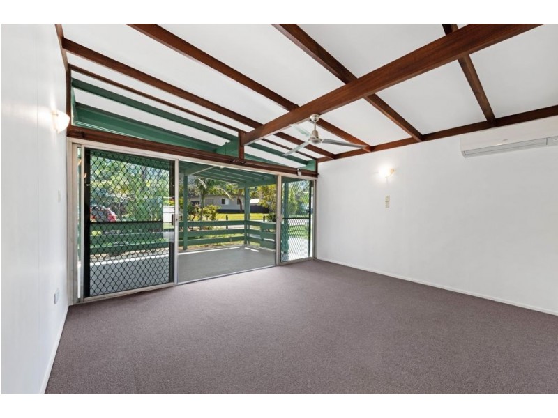 185 Greenslopes Street, Edge Hill QLD 4870