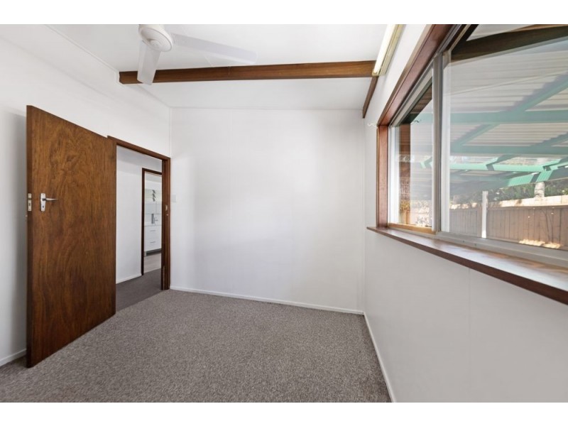 185 Greenslopes Street, Edge Hill QLD 4870