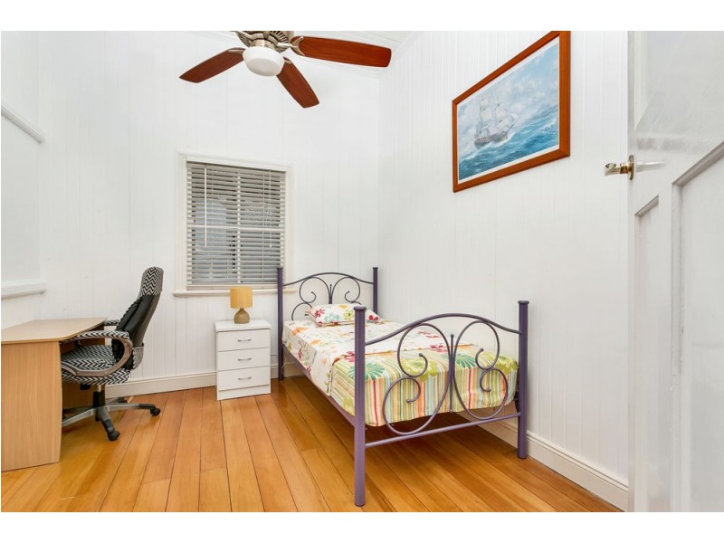 29 Cairns Street, Cairns North QLD 4870