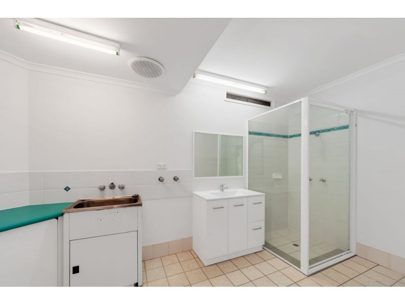 8 Knight Road, Smithfield QLD 4878