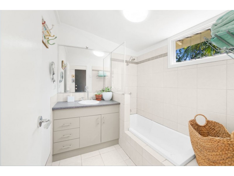 150 Martyn Street, Parramatta Park QLD 4870