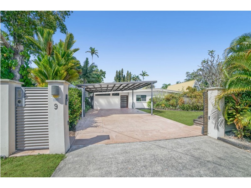 9 Derby Street, Yorkeys Knob QLD 4878
