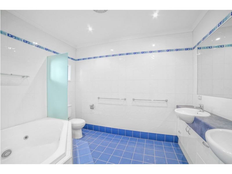 9 Derby Street, Yorkeys Knob QLD 4878