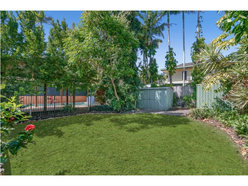 9 Derby Street, Yorkeys Knob QLD 4878