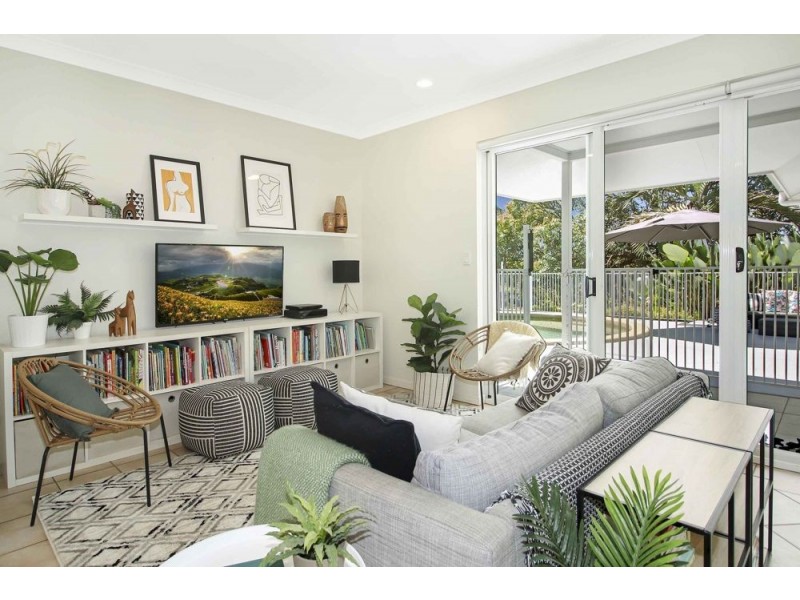 21-23 Robb Road, Redlynch QLD 4870